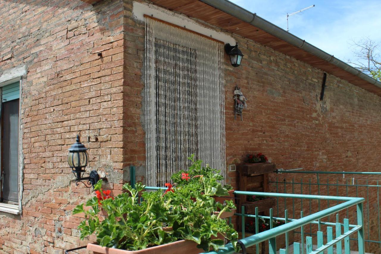Апартаменти Casa Vacanza Podere Ristoro Сан-Джованні-д'Ассо Екстер'єр фото