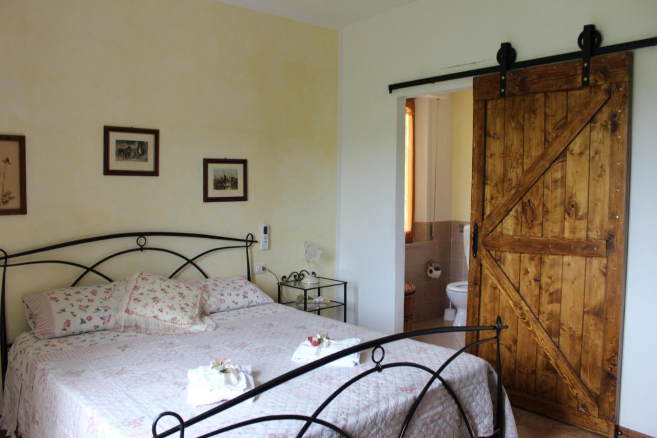 Апартаменти Casa Vacanza Podere Ristoro Сан-Джованні-д'Ассо Екстер'єр фото